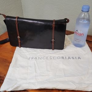 Black leather Francesco Biasia crossbody brown leather detailing